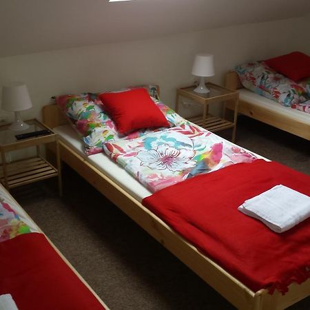 Bakin Bar Hotel Trebic Luaran gambar